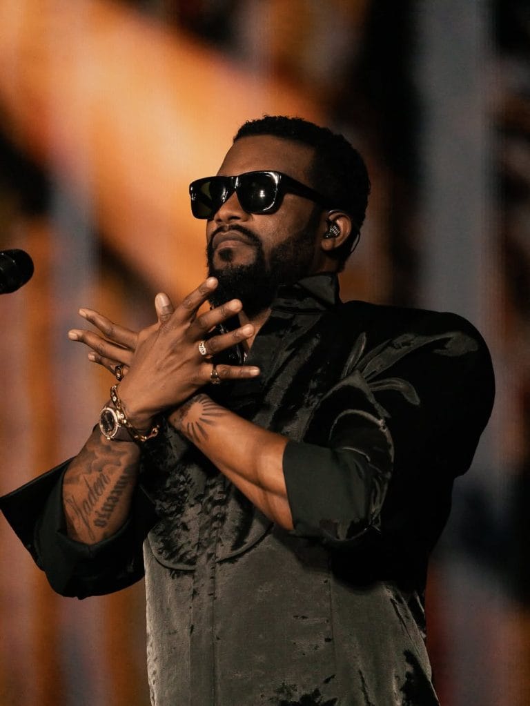 Tokossssssss ✨Fally Ipupa a offert une soirée grandiose pour son premier Stade de France 🦅 Merc