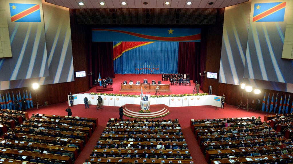 Assemblee nationale Palais du Peuple loi referendum RDC
